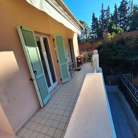 Studio Entre Mer Et Terre Apartment Eze Bagian luar foto